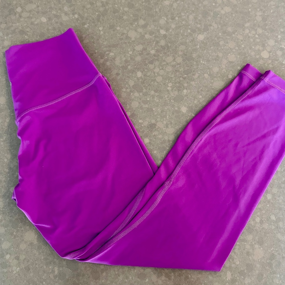 Lululemon Align™ High-Rise Pant 25″ - Size 6